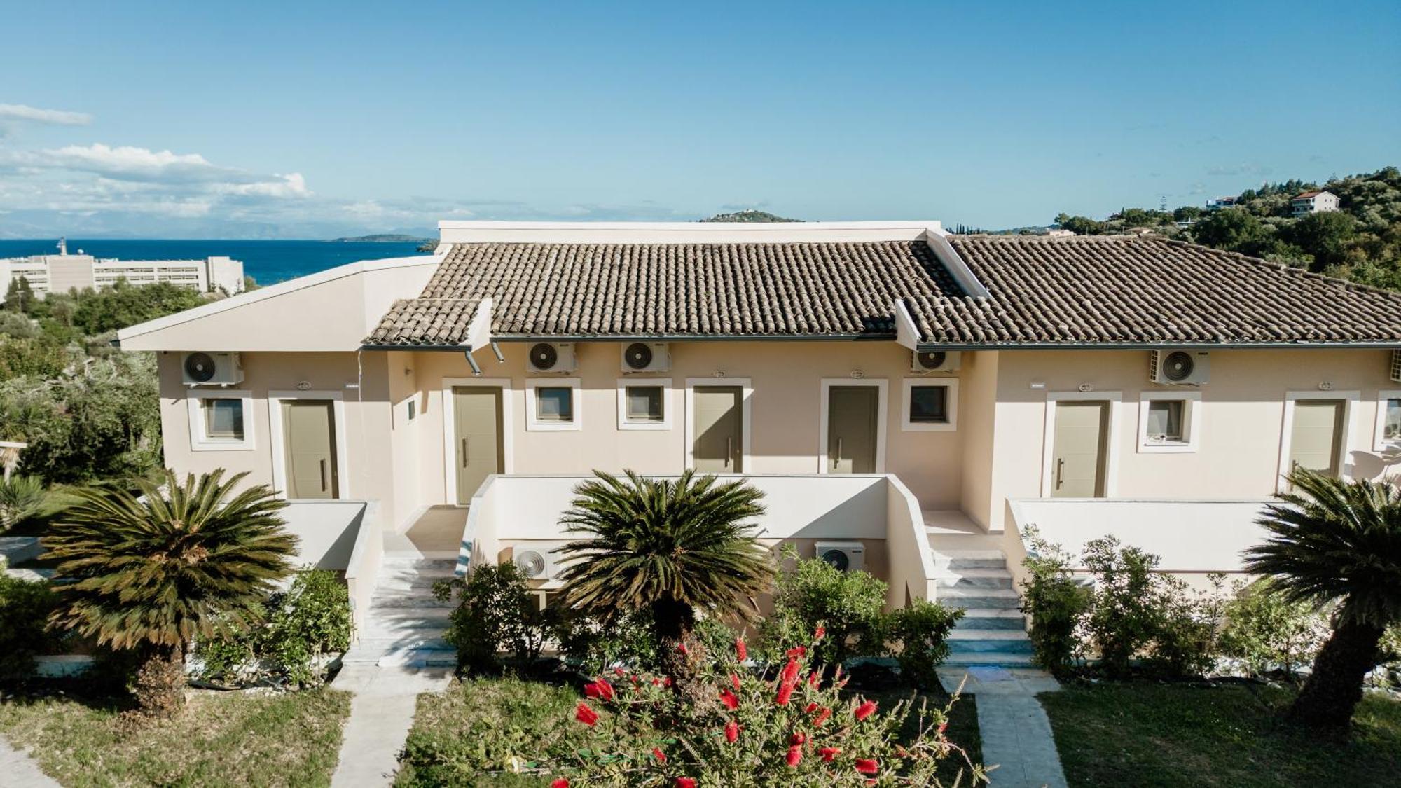 Little Corfu Aparthotel Dassia  Exteriör bild